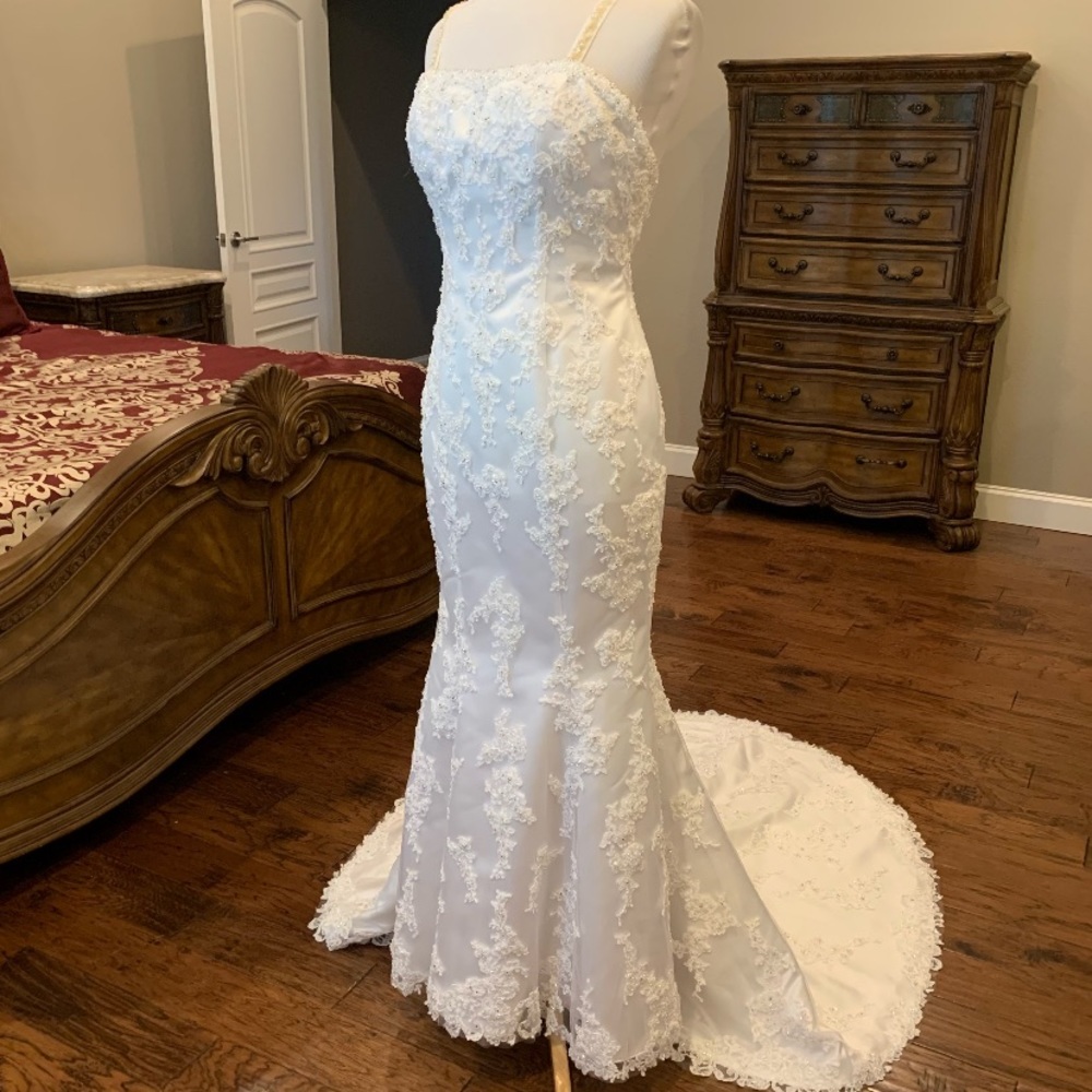 Moonlight Crystal Mermaid Wedding Dress Size 10 - Picture 3 of 16